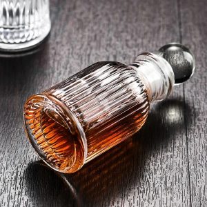 Μπουκάλι γυάλινο Φ5,5Χ12 εκ. 100 ml με γυάλινο καπάκι - KESKOR 62558
